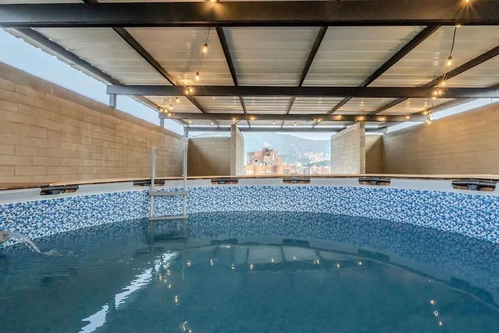 Apartament Balcon En Laureles, Ac, Piscina, Estacionamiento 601 Medellín 0*,  Kolumbia